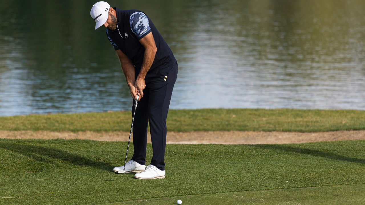 Johnson Dechambeau Share Lead At Liv Golf Las Vegas With Rahm 2 Strokes Back With Day Left