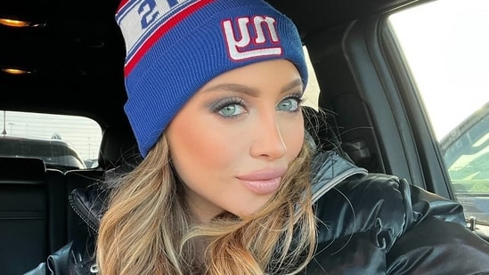 Onlyfans Model S X Rated Move At Nfl Game To Distract Saints Was Allegedly Paid For By Ny Giants Player Hindustan Times